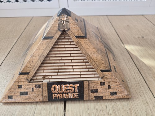 Quest pyramide escape welt - quest, pyramide,