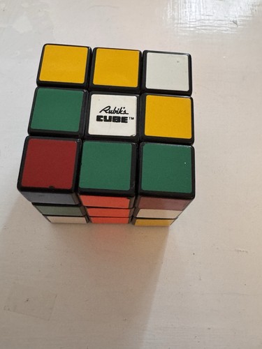 Rubik cube von - rubik’s,